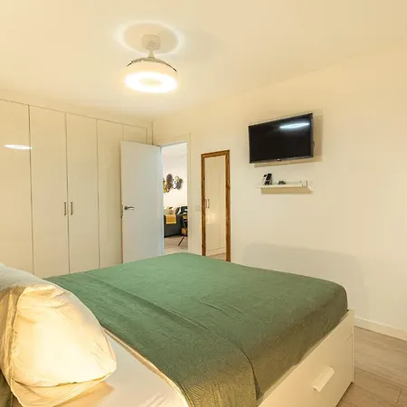 As De Casas - Valdes Center 9 - Cristianos