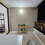 As De Casas - Valdes Center 9 - Cristianos Lejlighed *