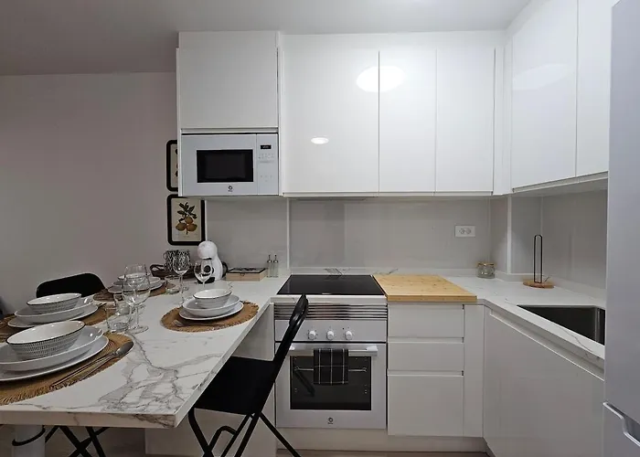 Cristianos - Valdes Center 9 - As De Casas * 로스크리스티아노스